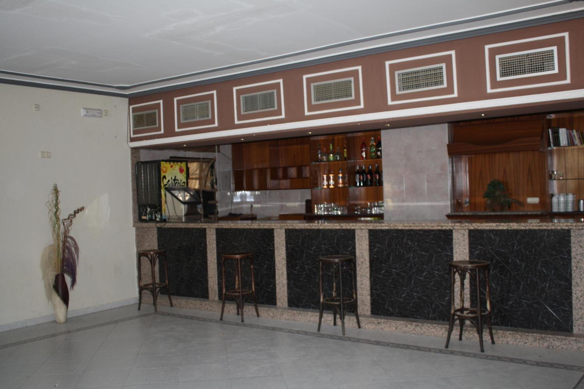 Hotel Carvajal 토레혼엘루비오 외부 사진