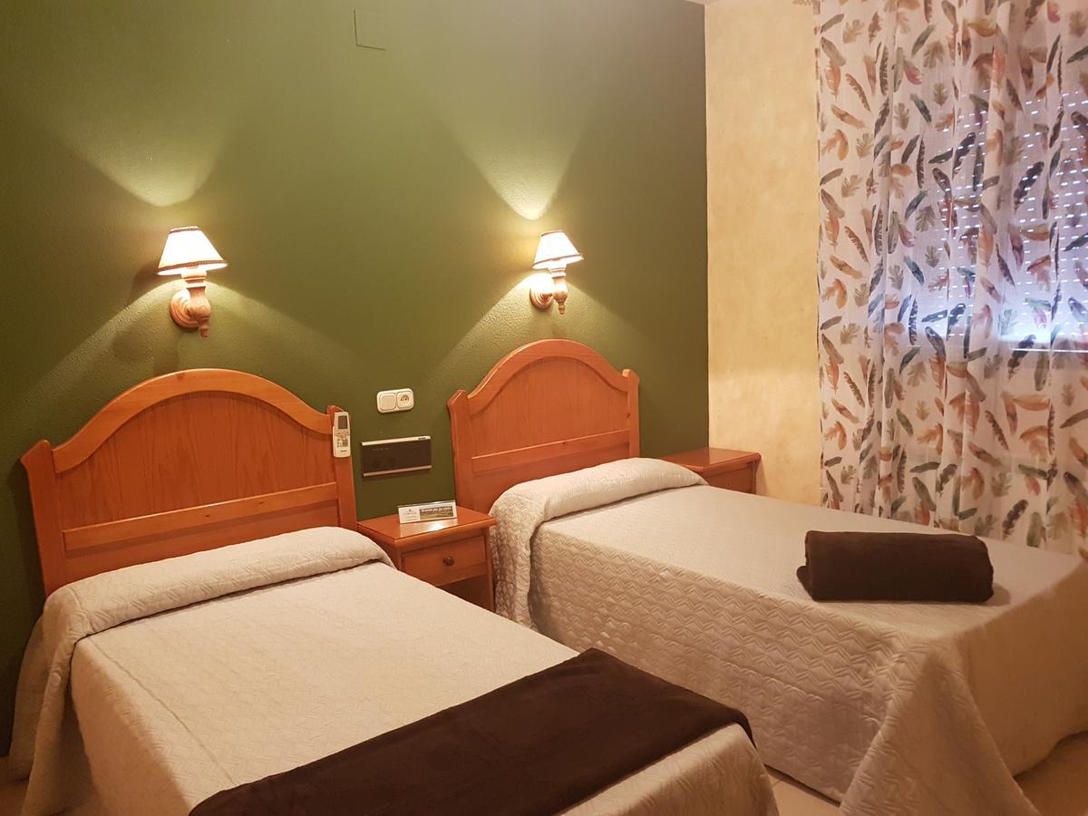 Hotel Carvajal 토레혼엘루비오 외부 사진