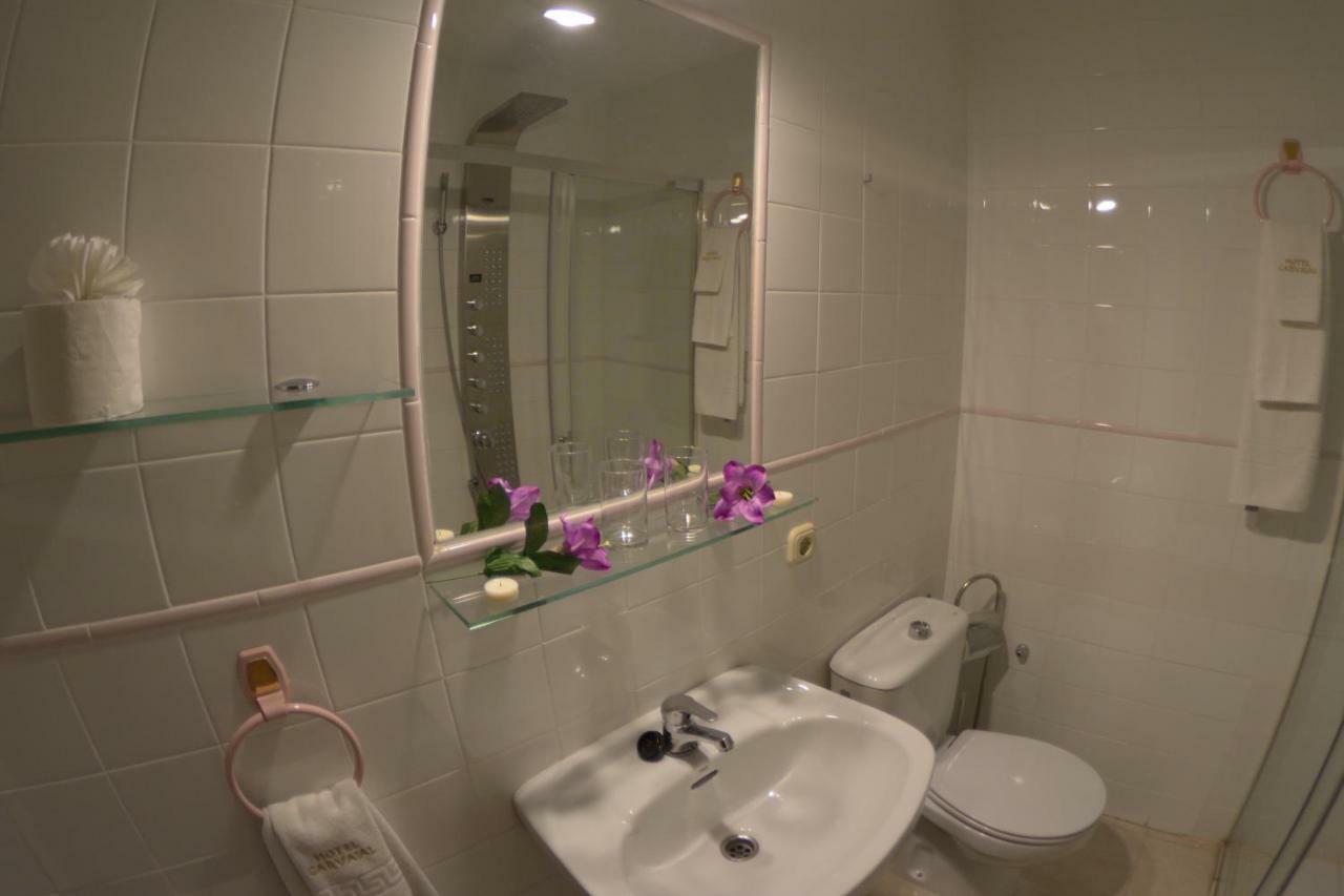 Hotel Carvajal 토레혼엘루비오 외부 사진
